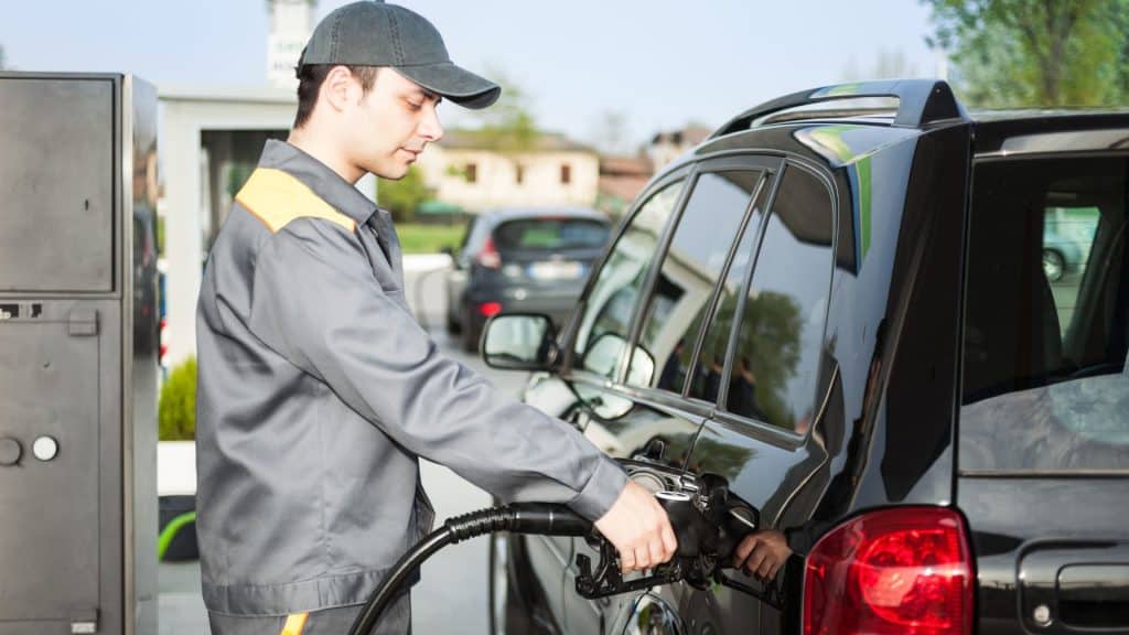 ENCUENTRA TRABAJO EN DISTINTAS GASOLINERAS